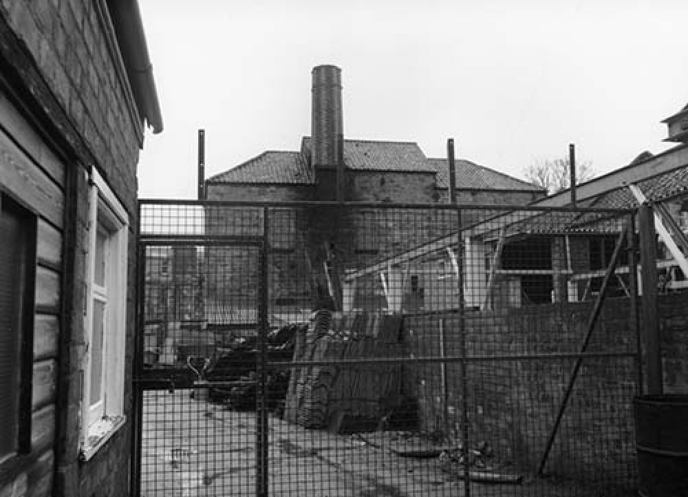 A view of the Argyle Brewery from the north in the 1960s. © John Hume, 2015