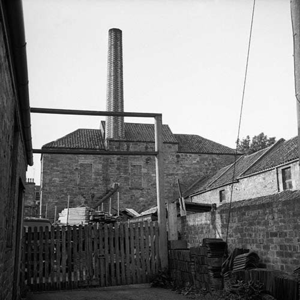 A view of the Argyle Brewery from the north in the 1960s. © John Hume, 2015