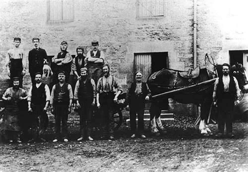 Carters for the Blackford Brewery in the late 19th/early 20th century &copy; Blackford Historical Society, 2015