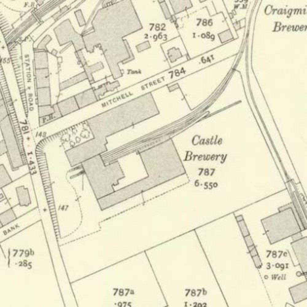 Map of 1913 showing the layout of the Castle Brewery. &copy; National Library of Scotland, 2015