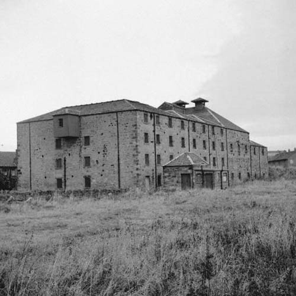 The maltings from the south-west in the 1960s. © John Hume, 2016.