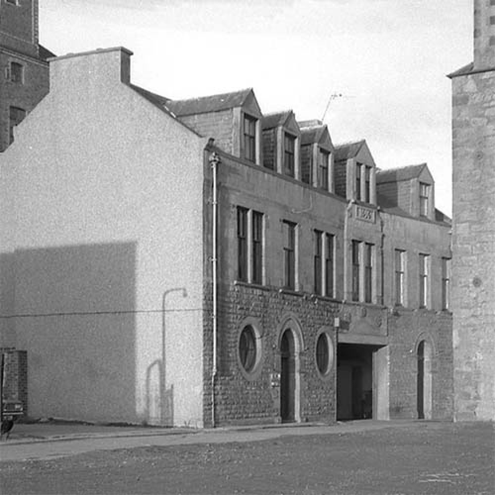 The Thistle Brewery offices in the 1960s. &copy; John Hume, 2015