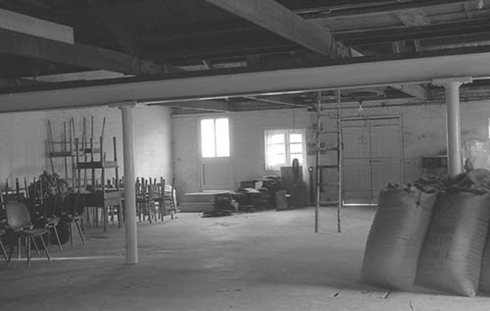 The top floor of the maltings at the Thistle Brewery in the 1960s. &copy; John Hume, 2015