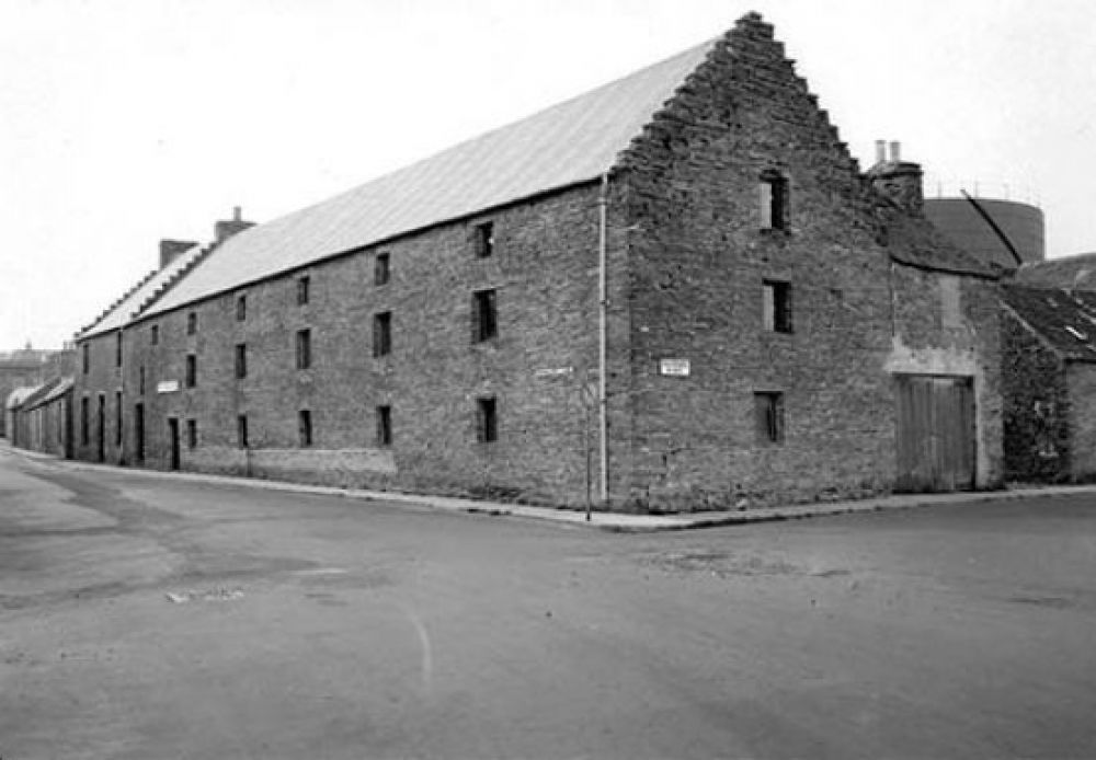 Part of the Thurso brewery in the 1960s. &copy; John Hume, 2015