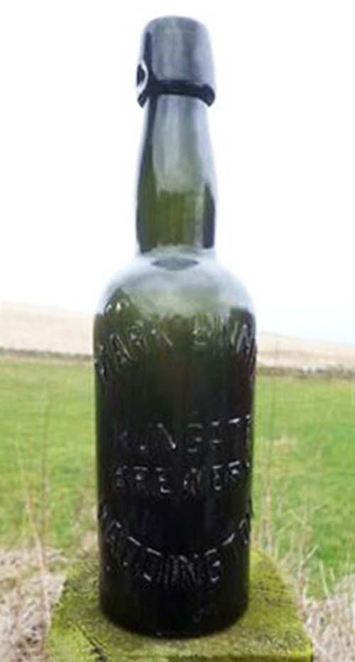 <p>A bottle from Mark Binnie & Co</p>